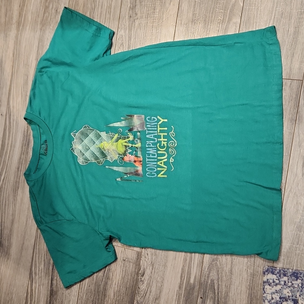 EUC Dr Seuss The Grinch Contemplating Naughty Men's sz L tshirt